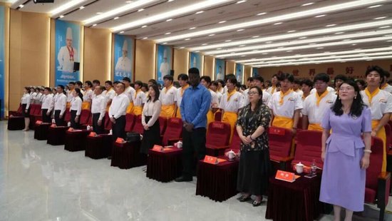深化国际办学新征程|安徽新东方携手新加坡美弗乐国际教育集团顺利签约